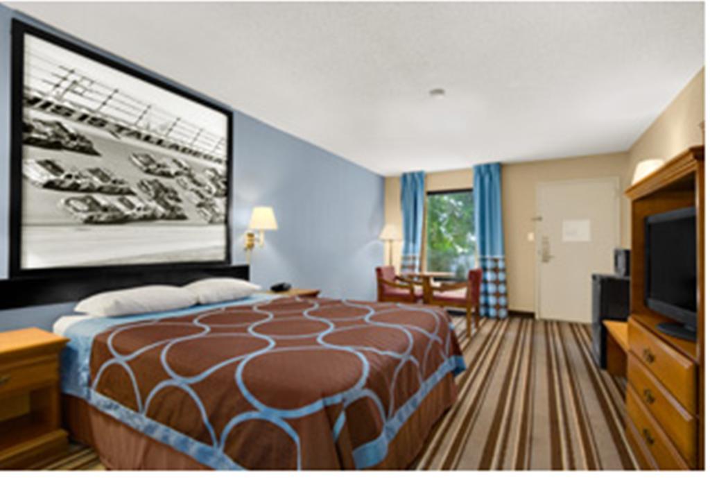 Super 8 By Wyndham Oxford Motel Bilik gambar